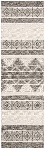 SAFAVIEH Natura Collection Runner Rug - 2'3" x 6', Ivory & Grey, Handmade Moroccan Boho Tribal Wool & Cotton, Ideal for High Traffic Areas in Living Room, Bedroom (NAT104A)