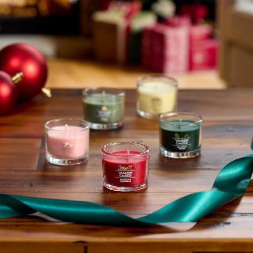 Holiday 2026 Yankee Candle Signature Mini Candle Advent Calendar - 12 Fragrances