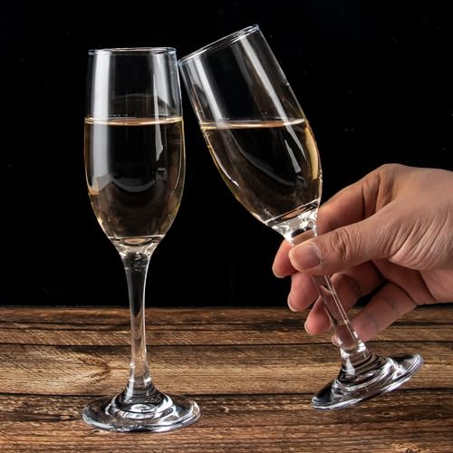 UMEIED Set of 16 Champagne Glasses, Flutes with Classic Shape, Long