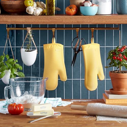 KITCHENAID Ribbed Soft Silicone Oven Mitt 2-Pack Set, 7.5"x13", Orange Sorbet