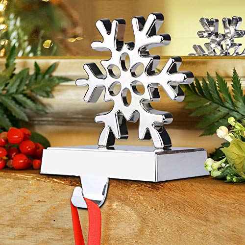 Hooqict Snowflake Christmas Stocking Hanger Sturdy Silver Metal Christmas Stocking Holder Stand 3D Snowflake Stocking Hangers for Mantel Christmas Fireplace Decorations Xmas Holiday Supplies