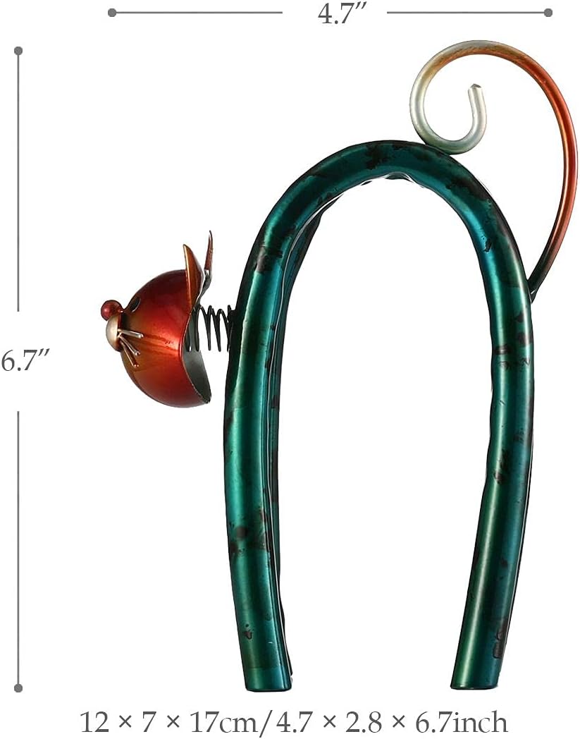 Modern U-Shaped Cat Metal Sculpture - Unique Cat Figurine for Home & Office Decor, Perfect Gift for Cat Lovers