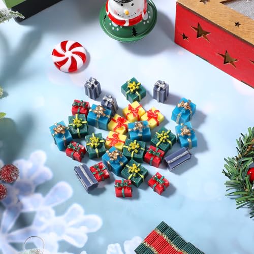 50Pcs Miniature Resin Christmas Gift Box Ornaments for DIY Crafts & Tree Decoration