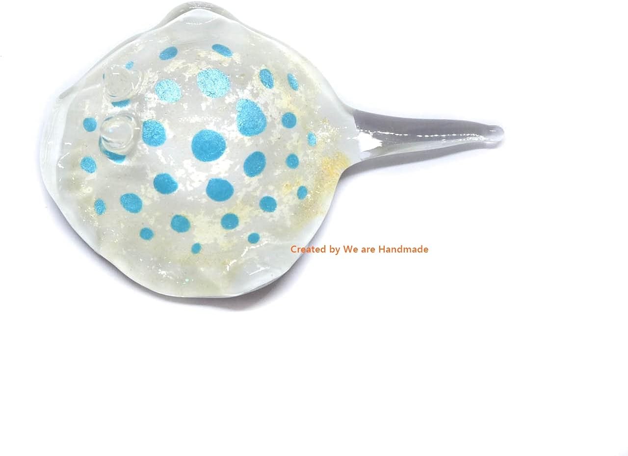 Sky Blue Handmade Mini Stingray Figurine - Blown Glass Ocean Decor & Collectible Gift