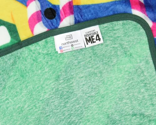 Despicable Me Minions Holiday Fleece Throw Blanket 46x60 Cozy Bed Couch Decor