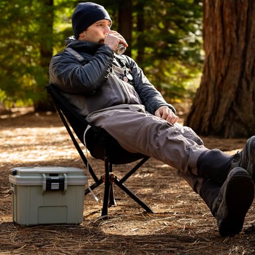 Pelican 8 Quart Personal Cooler with Removable Ice Pack - Midnight Blue