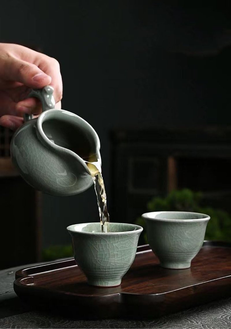 Porcelain Chinese Gongfu Tea Set | Ge Kiln Ceramics Tea maker and Infuser,Portable All in One Gift Bag for Travel,Home,Gifting,Outdoor and Office (哥窑陶瓷功夫茶具11件套装)