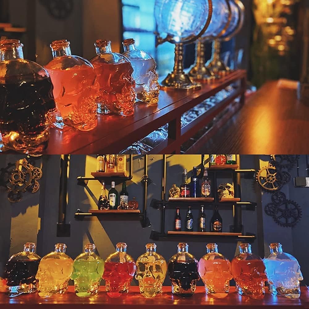 Skiennix Skull Decanter - Lead-Free Glass with Cork Stopper | Unique Halloween Decor for Whiskey & Wine (750ML)