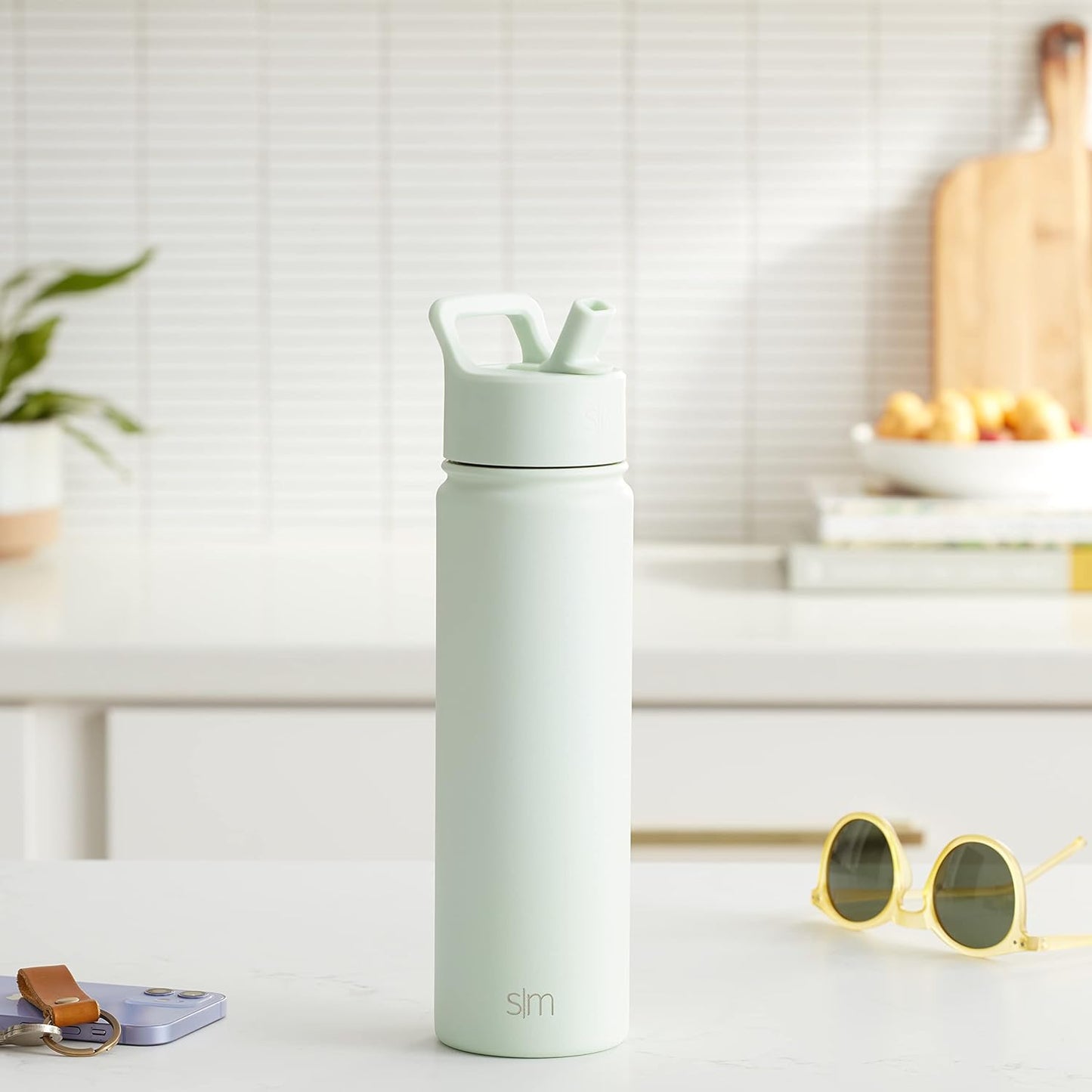 Simple Modern Water Bottle - Vacuum Insulated Stainless Steel Flask | 22oz Retro Mint | Reusable & Leak Proof