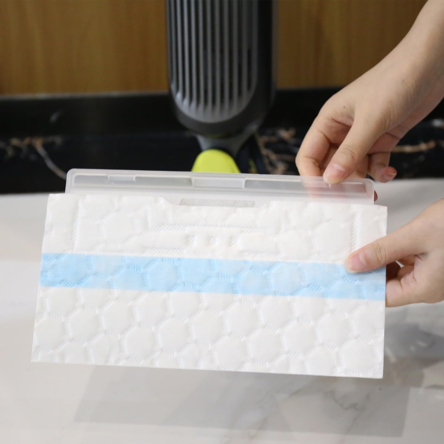 Kiviman 26 PCS Disposable Vac Mop Pads Compatible with Shark Vacmop VM252 VM250 VM200 VM190 Mop Pad Refills for Shark VM252 VACMOP