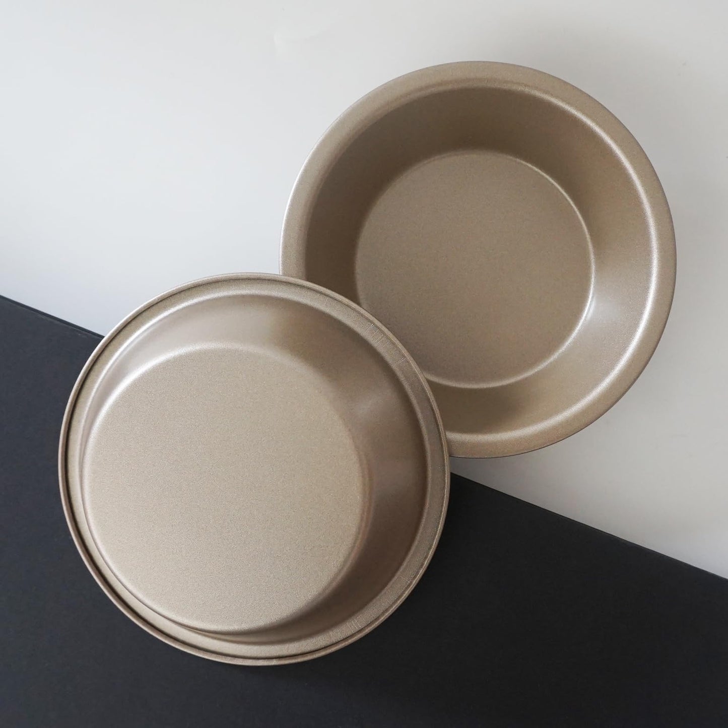 Proshopping 5 Inch Round Pie Tart Small Tin, Mini Pie Pans Cute, Reusable Nonstick Metal Pie Pan Plate Set for Oven, Tiny Pie Tin for Pot Pies, Bread, Cakes, Quiches - 4PCS, Gold