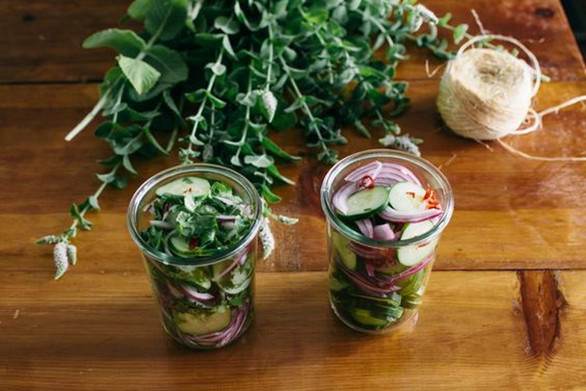Weck Canning Jars 743 - Weck Mold Jar Made of Transparent Glass - Eco-Friendly Canning Jar - Food Storage Container with Lid Airtight - 3/4 Liter Tall Jar Includes (1 Jar, Glass Lid & Wooden Lid)