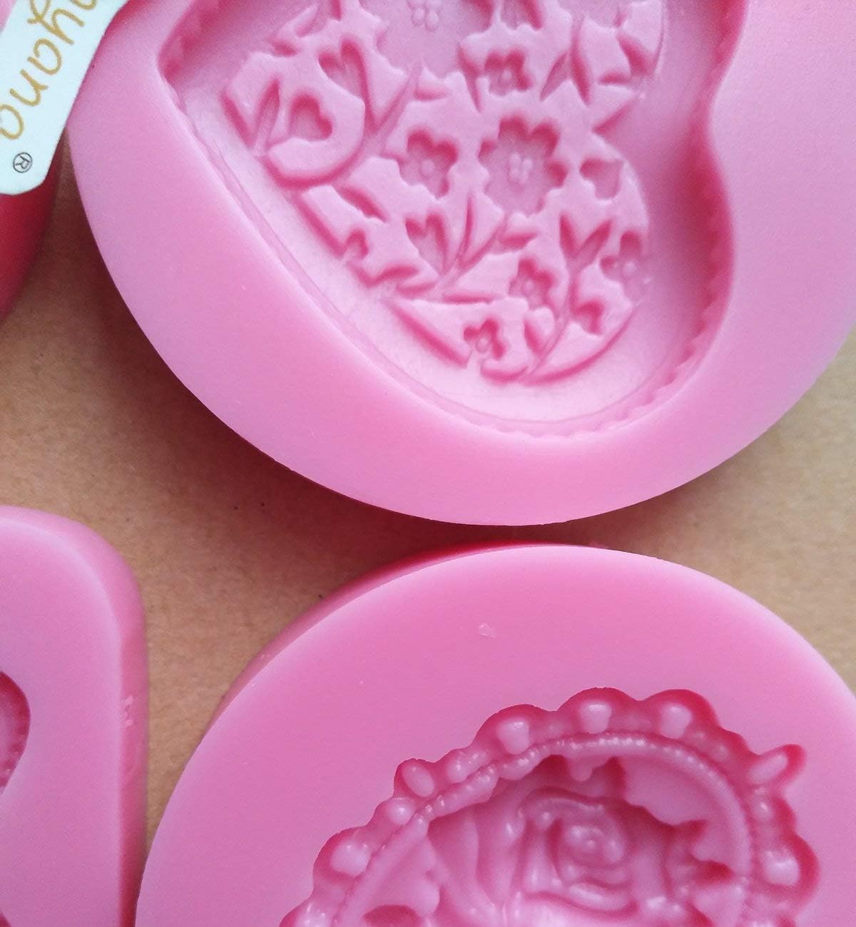 Heart-Shaped Mini Wedding Rose Corner Mirror Frame & Silicone Cake Mold Set