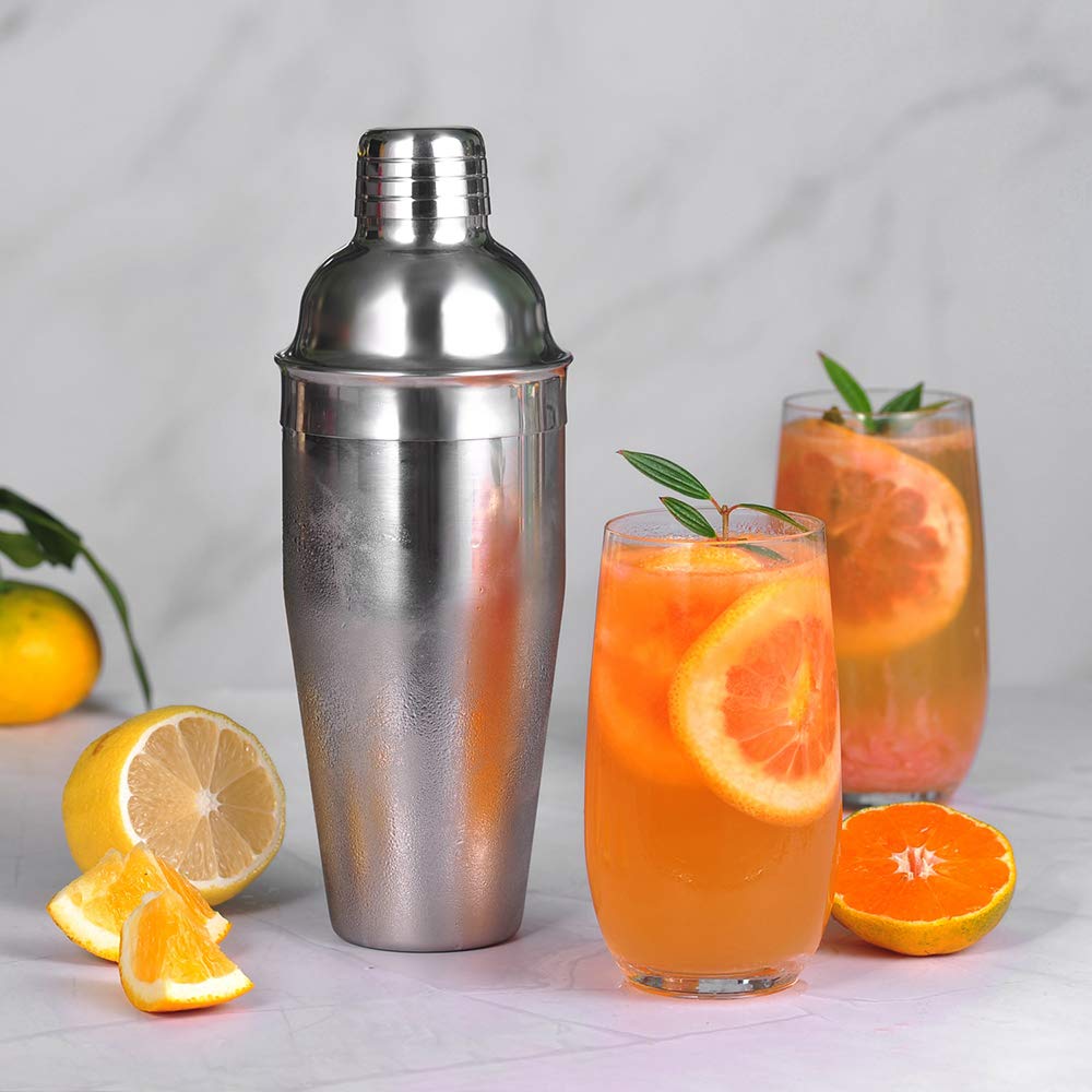 Cocktail shaker