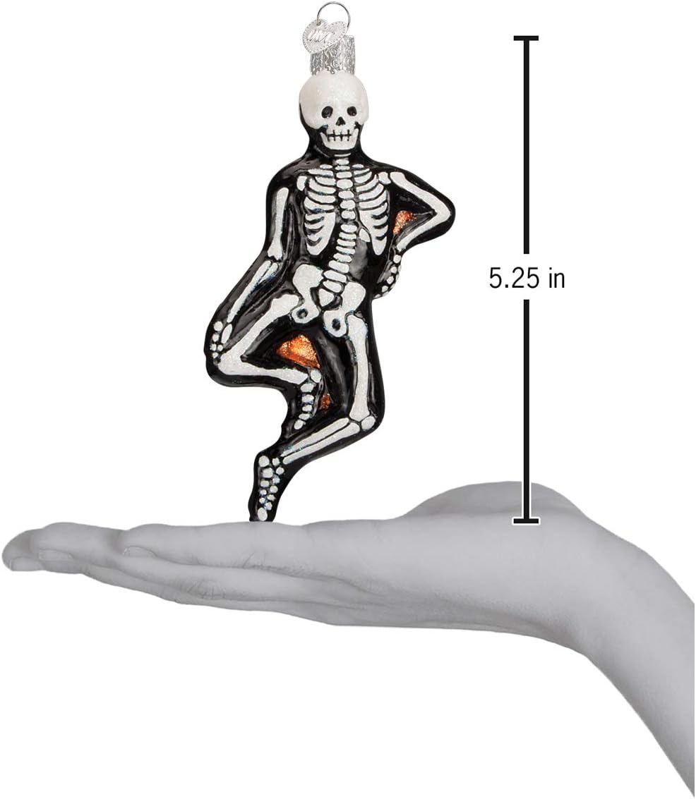 Jolly Roger Glass Blown Ornament - Handcrafted Christmas Tree Decoration, Halloween Collection