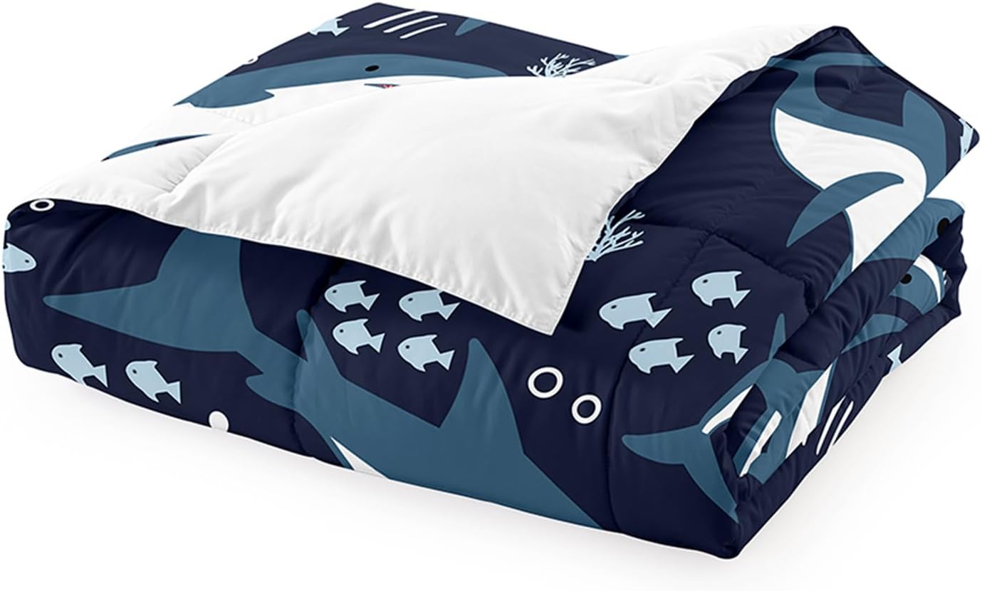 Cute Cartoon Dinosaur Bedding Set, Ultra Soft Full Size Comforter Set for Boys, Lovely Dinosaur Printed Comforter for Kids Teens, Dark Blue Microfiber Quilt for All Season 3Pcs with Pillowcases
