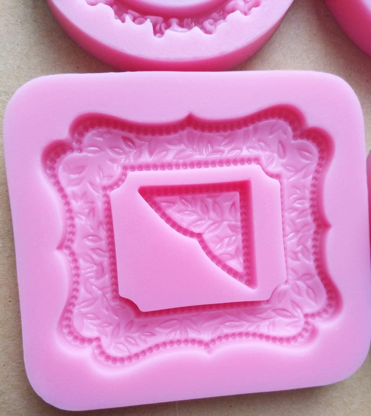 Heart-Shaped Mini Wedding Rose Corner Mirror Frame & Silicone Cake Mold Set