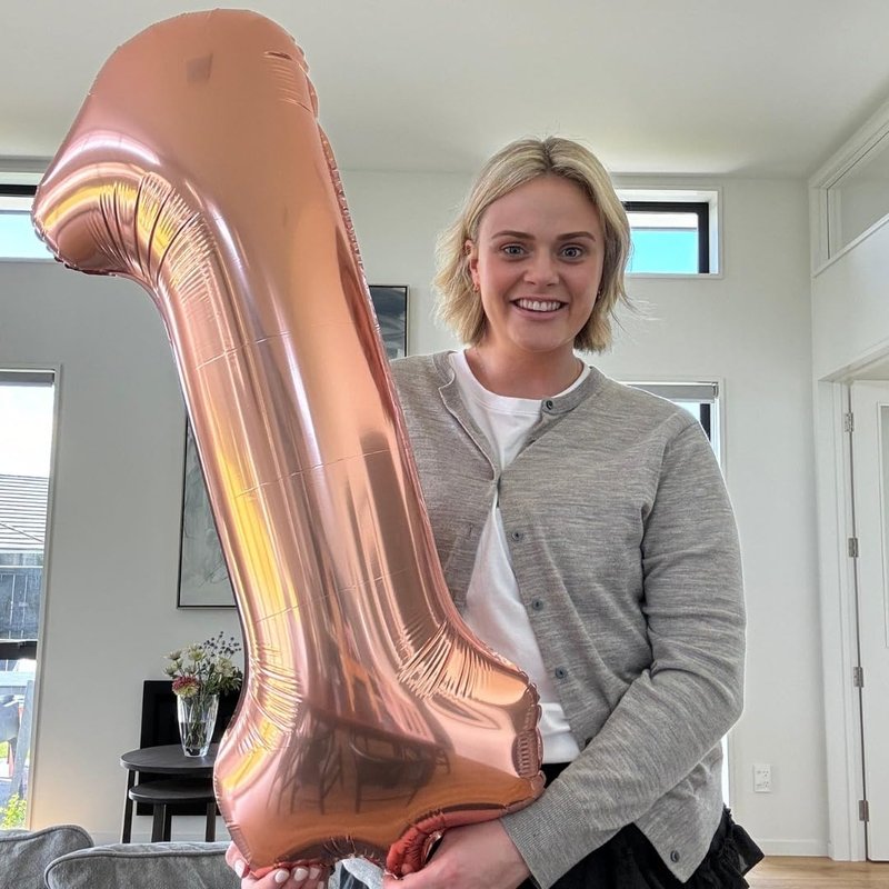 Rose Gold Number 4 Balloon 40 Inch, 4th Birthday Party Decorations for Children, Giant 4 Foil Balloon for Party Supplies