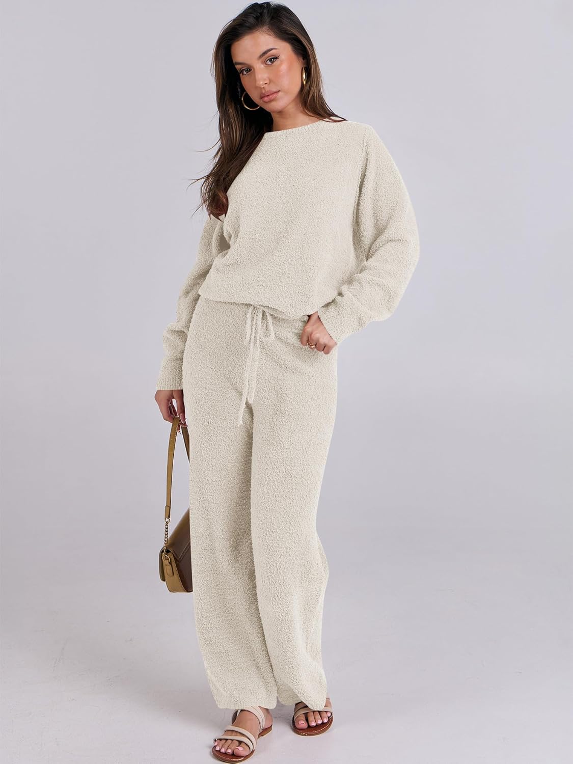 ANRABESS Women's Fuzzy Fleece Pajama Set - Cozy Long Sleeve Top & Wide Leg Pants | Fall/Winter 2025