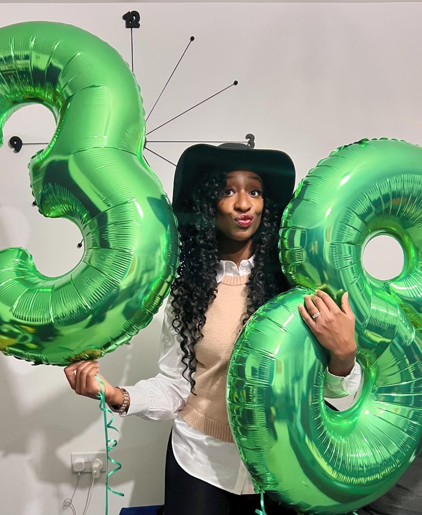Green Number 30 Balloon 40 inch, 30 Number Balloons, 30th Green Birthday Decorations, 30 Year Old Women Men Party Supplies, St. Patrick's Day Games Theme Birthday Decorations