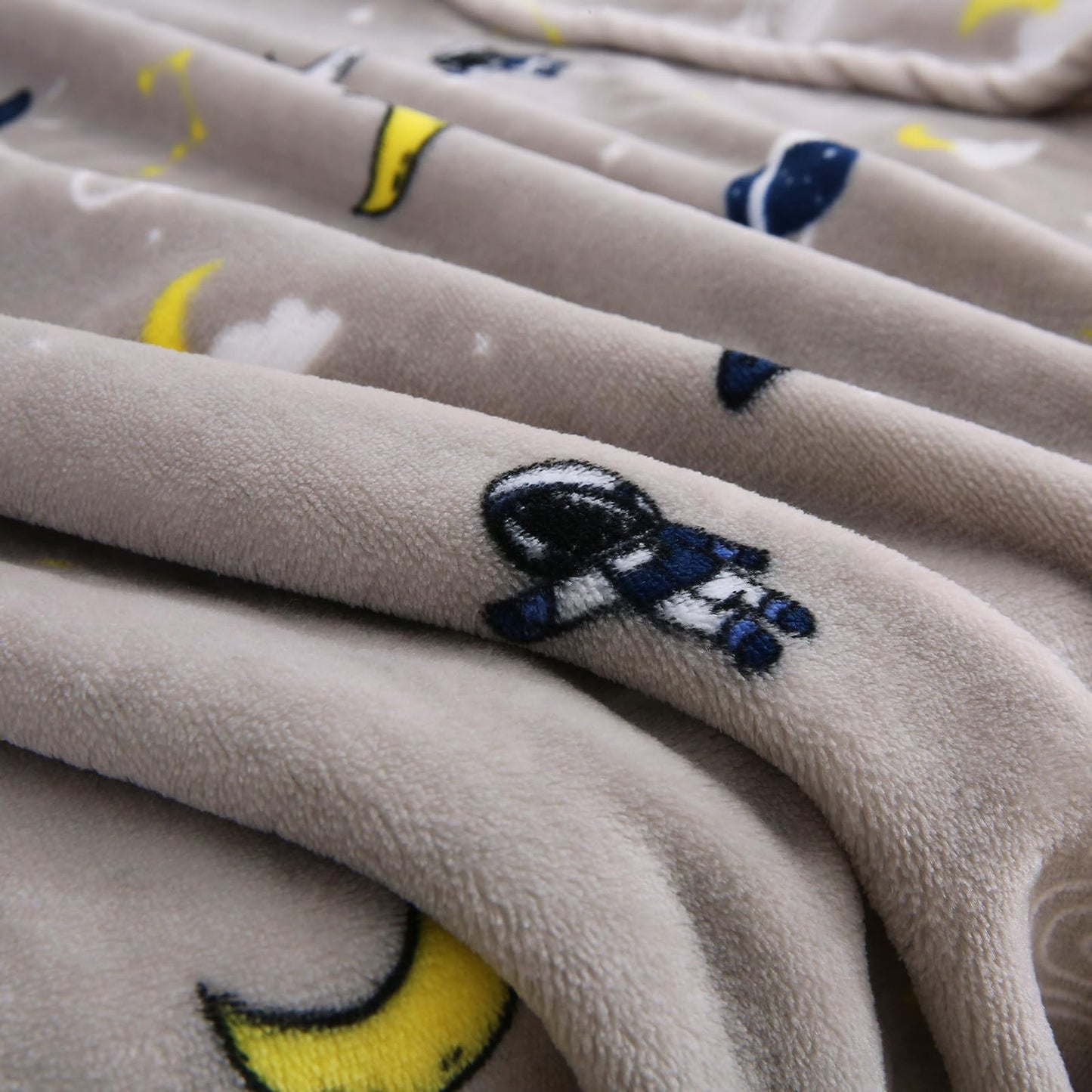 DaysU Plush Flannel Baby Blanket Super-Soft Lightweight, Printed Fleece Baby Blanket for Unisex, Oversized Bed Throws for Kids and Children, Grey Space 50”x60”