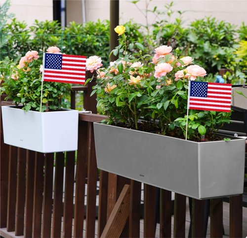 20 Pack USA Flags American Stick Flag Small Mini Handheld Flags for July 4th Independence Day&Memorial Day Decorations,( 5 × 8inches), essential for parties and celebrations 