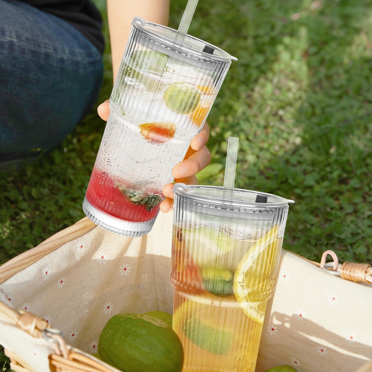 wangsdjy 20oz Ribbed Drinking Glasses with Lids and Glass Straws-Thickened Glass cup -Vintage glass straw cups- Ideal for Iced Coffees, Cocktails, Juices, Family Use and Parties (4)
