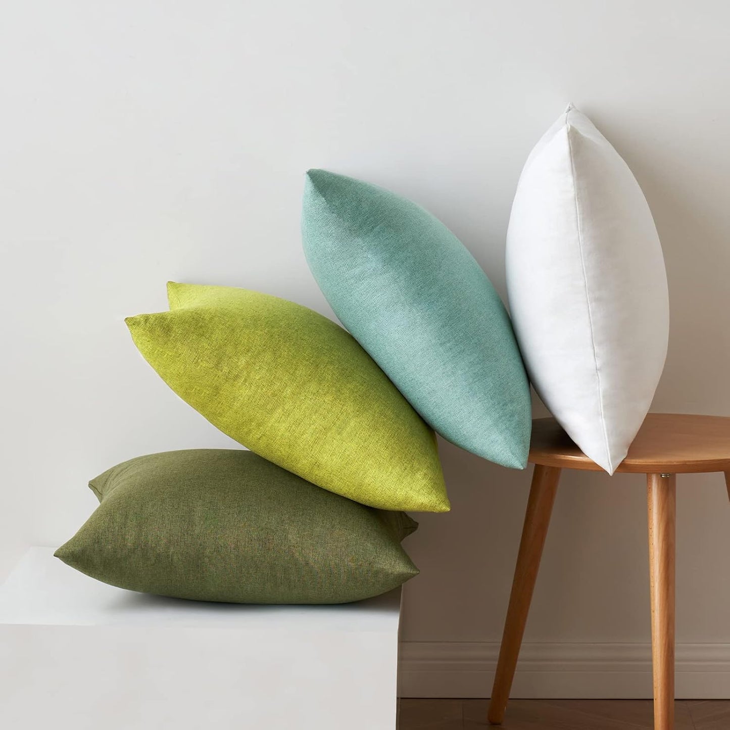 MIULEE Decorative Outdoor Throw Pillow Covers - Waterproof Linen Cushion Cases | Pack of 4, 18x18 Inch, Green