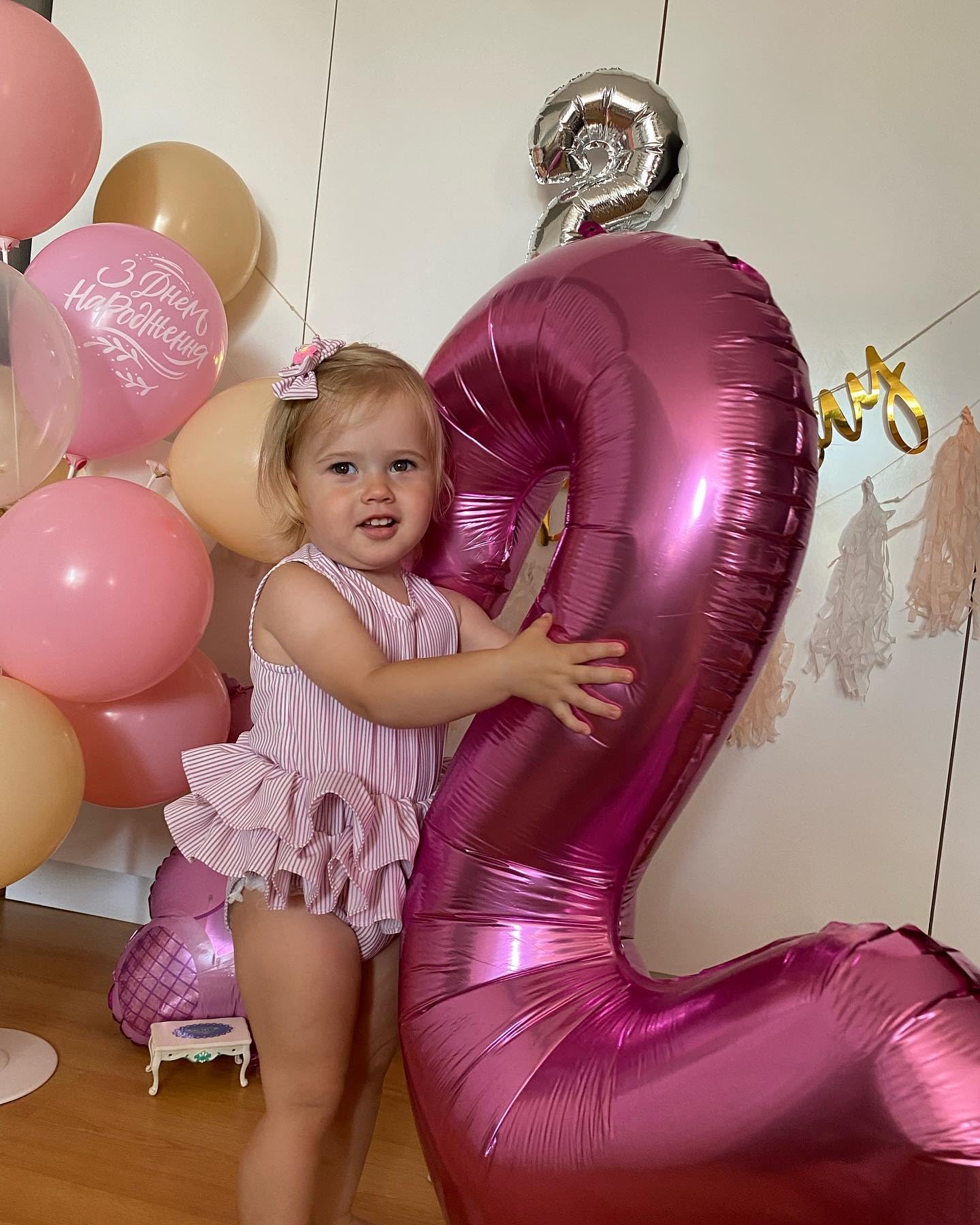 Pink Number 7 Balloon 40 Inch, 7th Birthday Party Decorations for Children, Giant 7 Foil Balloon for Party Supplies