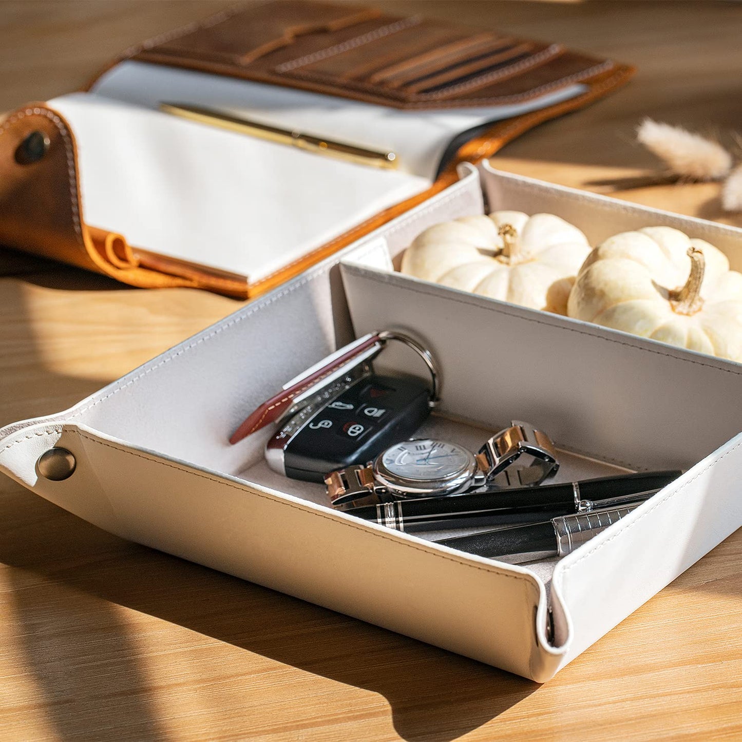 Londo Leather Tray Organizer - Practical Storage Box for Wallets, Watches, Keys, Coins, Cell Phones and Office Equipment