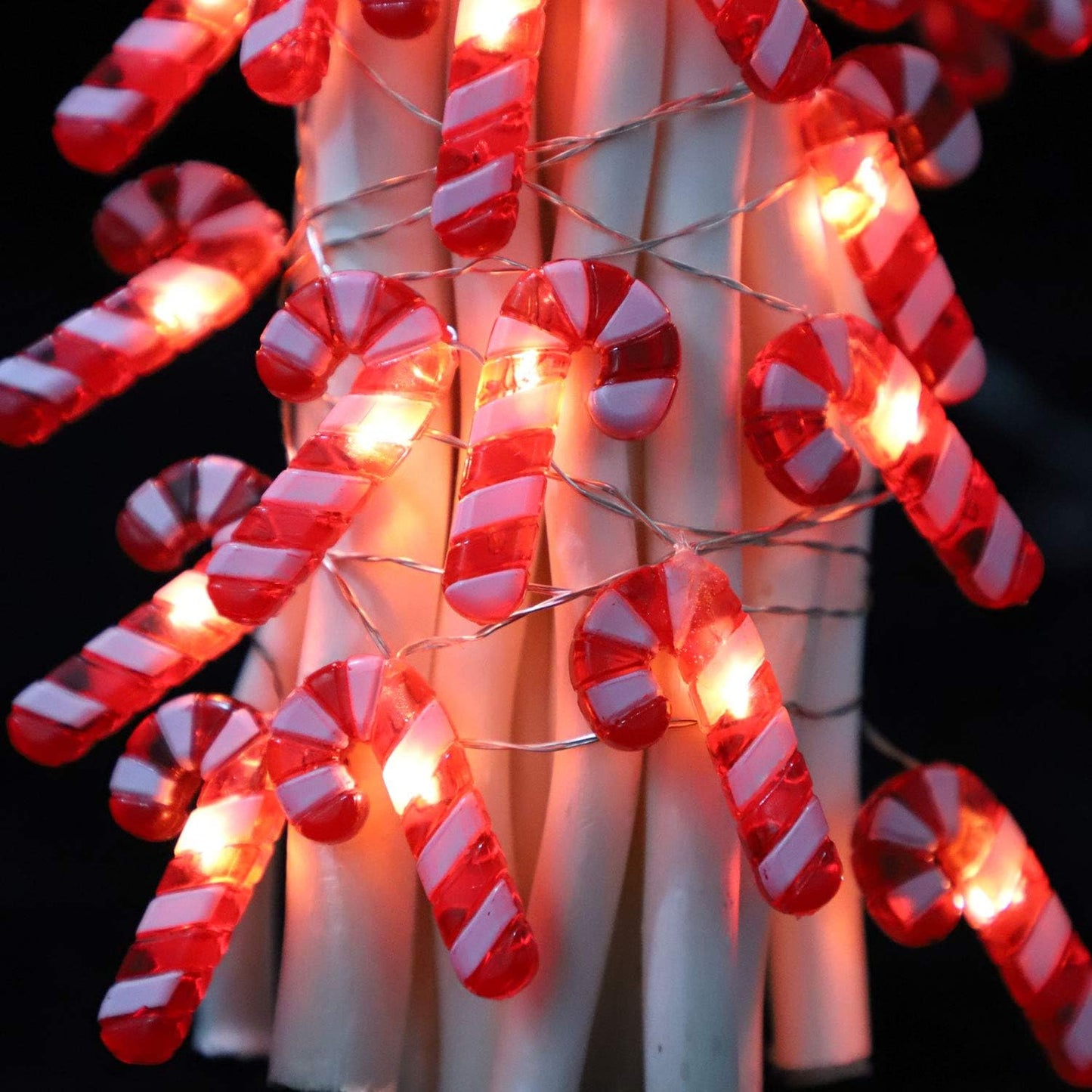 Battery Operated 10ft Christmas Tree Cardinal String Lights - 40 LED Red Snow Bird Ornaments with Remote Timer for Holiday Home Decor