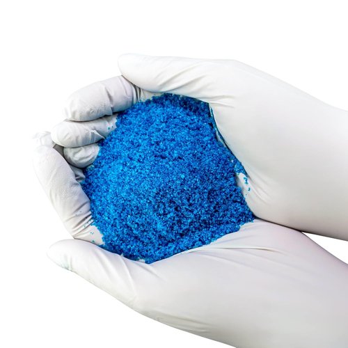 GARDENERA Premium 20-20-20 All-Purpose Water-Soluble Fertilizer - Boosts Plant Growth & Leaf Color - 1 Quart
