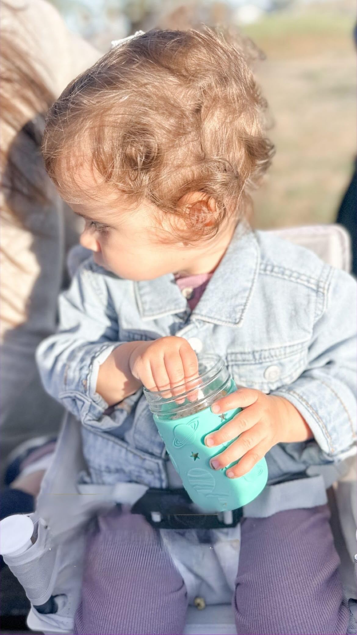PandaEar 4 Pack Kids & Toddler Glass Cups, Glass Mason Jar Cups 8.45 oz with Silicone Sleeves & Straws, Toddler Spill-Proof Smoothie Cups for Children Ages 3+