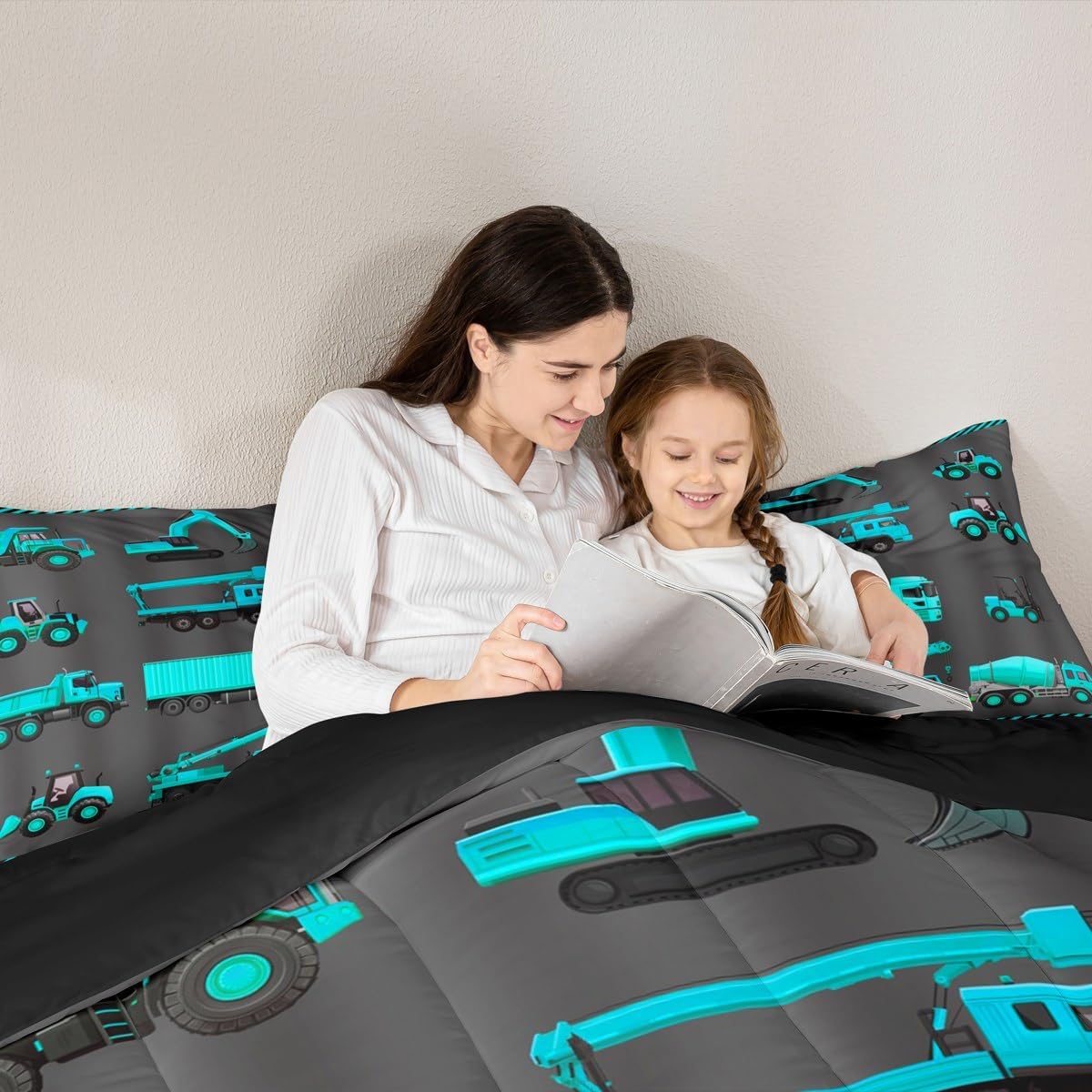 Cartoon Police Car Bedding Set Red Fire Truck Comforter Set for Kids Boys Fire Extinguisher Duvet Set Airplane Comforter 1 Comforter Set with 2 Pillowcases Full Size Boys