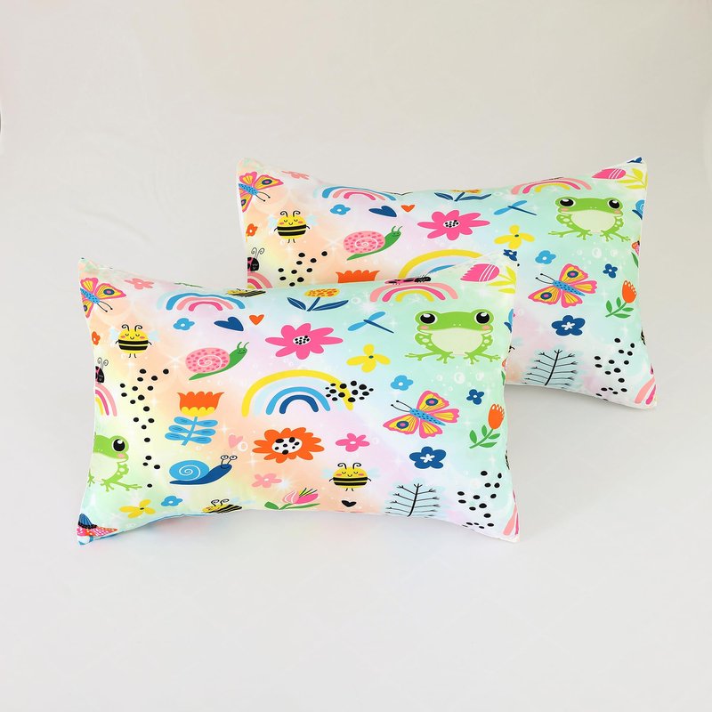 FUYEUN Rainbow Comforter Set Queen Size Cartoon Frogs Bedding Sets for Girls Kids Women Boys Flowers Butterfly Bees Snails Insects Cute Kawaii Quilt 1 Comforter + 2 Pillow Cases