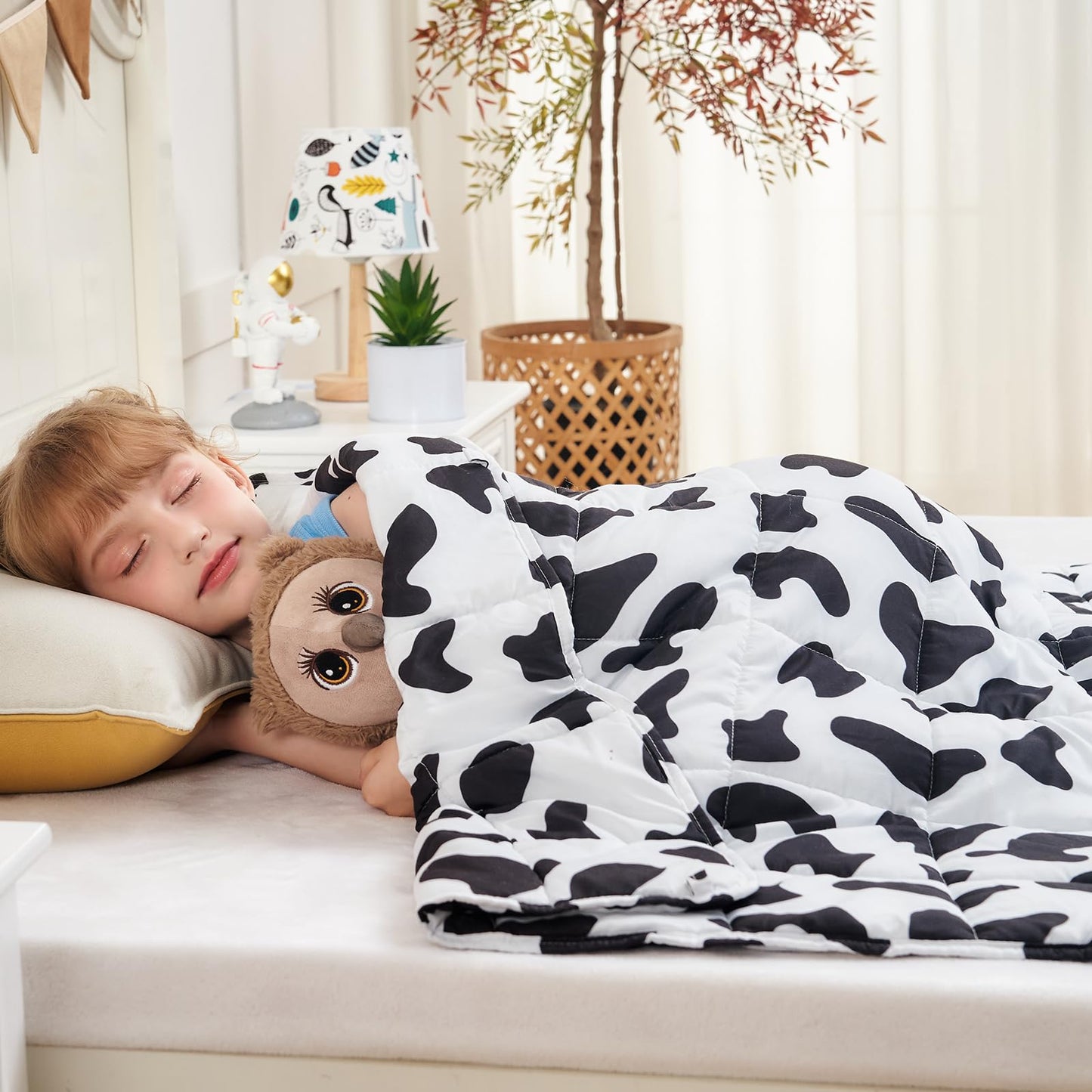 yescool Weighted Blanket 3 Pounds Cooling Weighted Lap Blanket, Cow Print Heavy Blanket for Sleeping, Comfortable Weighted Throw Blanket for 20-40lbs,36"x48"