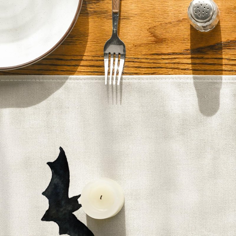 Artoid Mode Silhouette Black Bats Halloween Table Runner, Fall Kitchen Dining Table Decoration for Home Party Decor 13x108 Inch