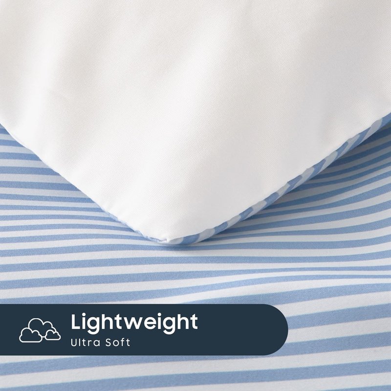 Wake In Cloud - Striped Comforter Set, Ticking Stripe Vertical Pinstripe Neutral Farmhouse Pattern Printed, Soft Lightweight Bedding, 3 Pieces, Blue White, Queen Size