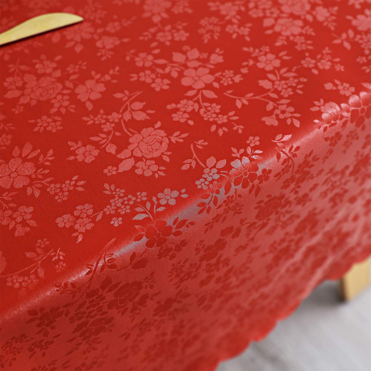 Smiry Rectangle Table Cloth, Waterproof Heavy Duty Vinyl Tablecloths, Wipeable Washable Table Cover for Kitchen and Dining Room (Red, 52" X 70")