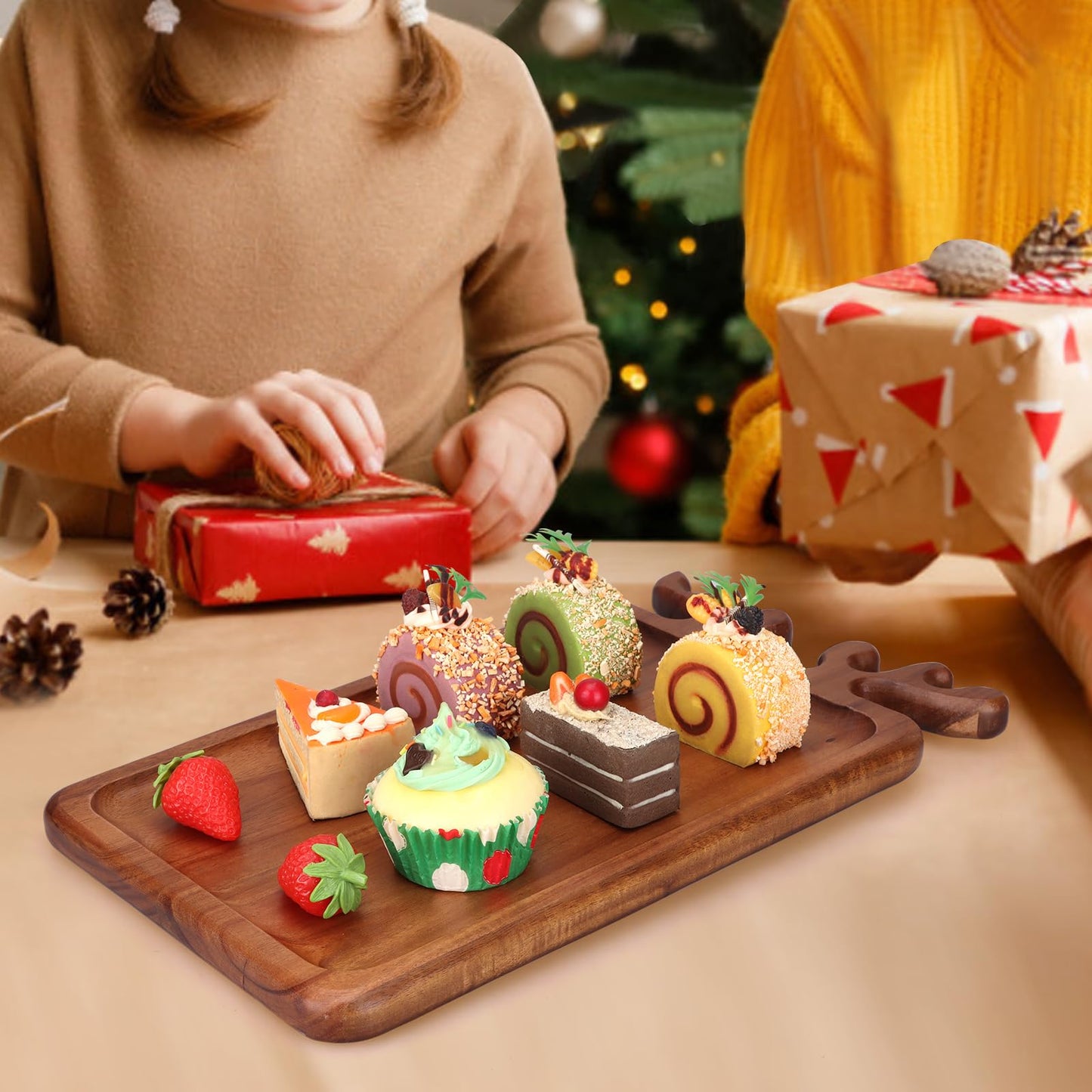 Decor Christmas Appetizer Platter for Xmas Charcuterie Board Wood Tray Kitchen Xmas Decoration Wooden Cheese Board Serving Dish Dessert Plate Reindeer Cookie Platters Gift