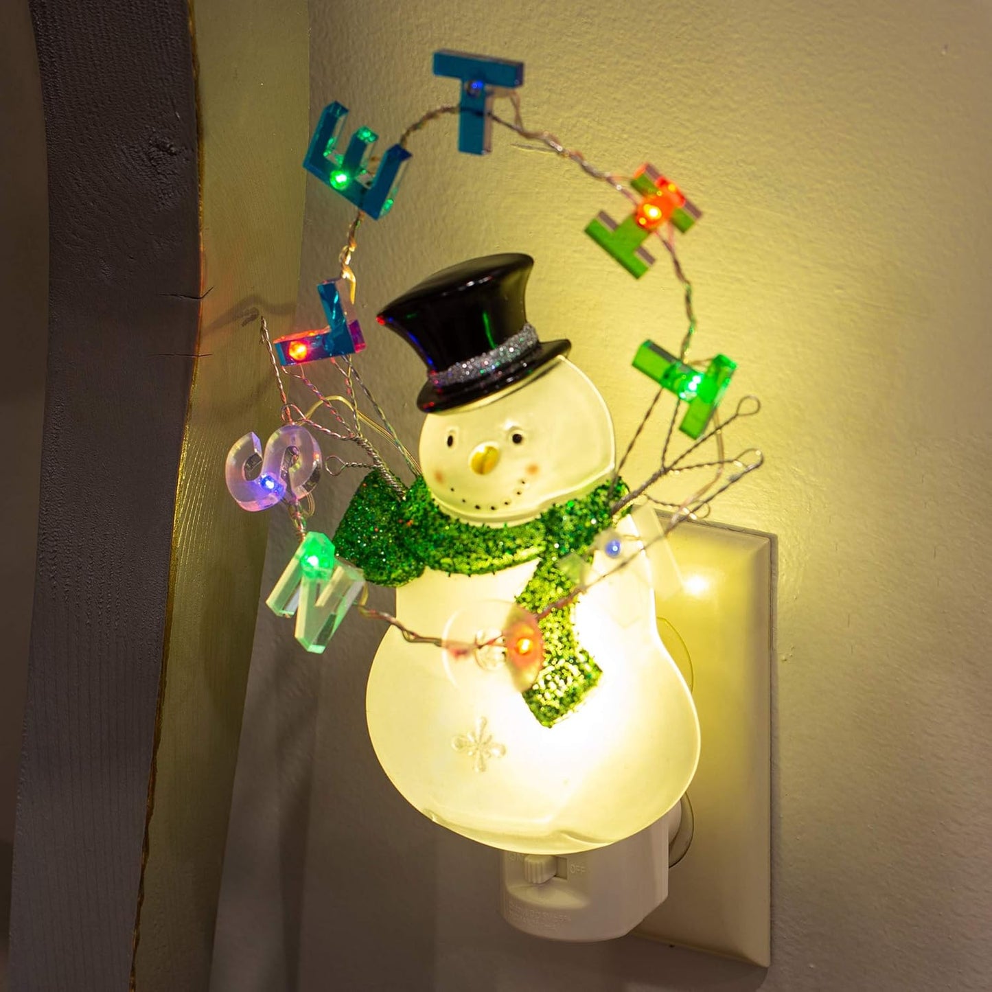 8-Inch Plug-in LED Snowman Christmas Night Light – Let It Snow Flicker Effect