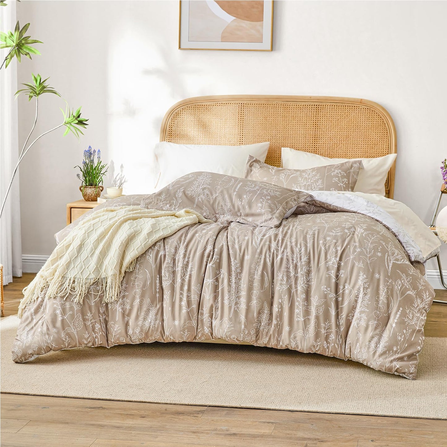 Love's cabin Light Taupe Full Comforter Set - Full Size Comforter Set, 3 Pieces Cute Floral Bedding Sets for All Seasons,1 Soft Reversible Botanical Flowers Comforter and 2 Pillow Shams