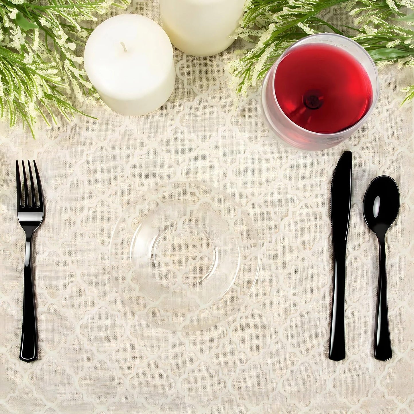Premium 9-Inch Heavyweight Plastic Plates - Crystal Clear Wedding & Party Dinnerware, 30 Count