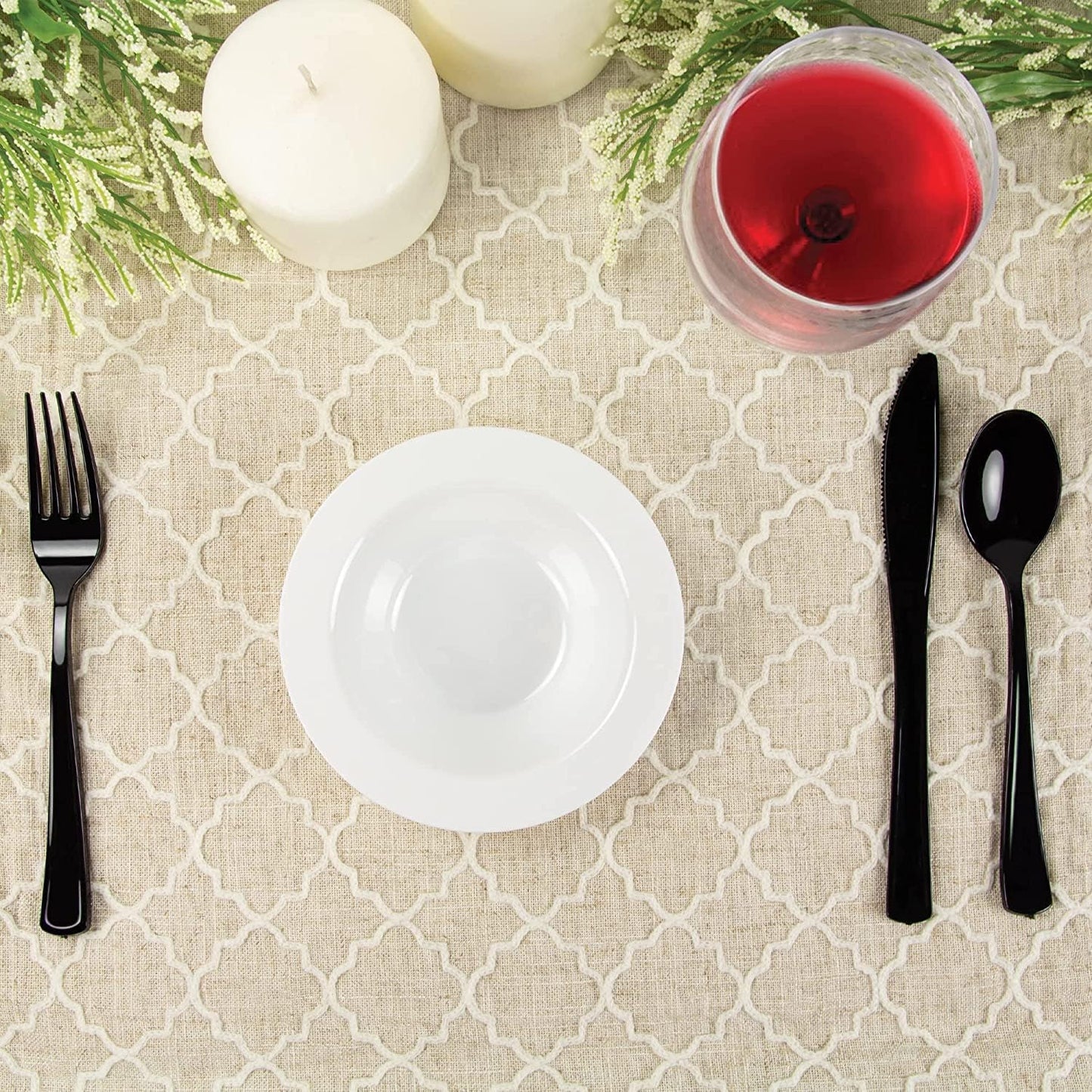 Premium 9-Inch Heavyweight Plastic Plates - Crystal Clear Wedding & Party Dinnerware, 30 Count