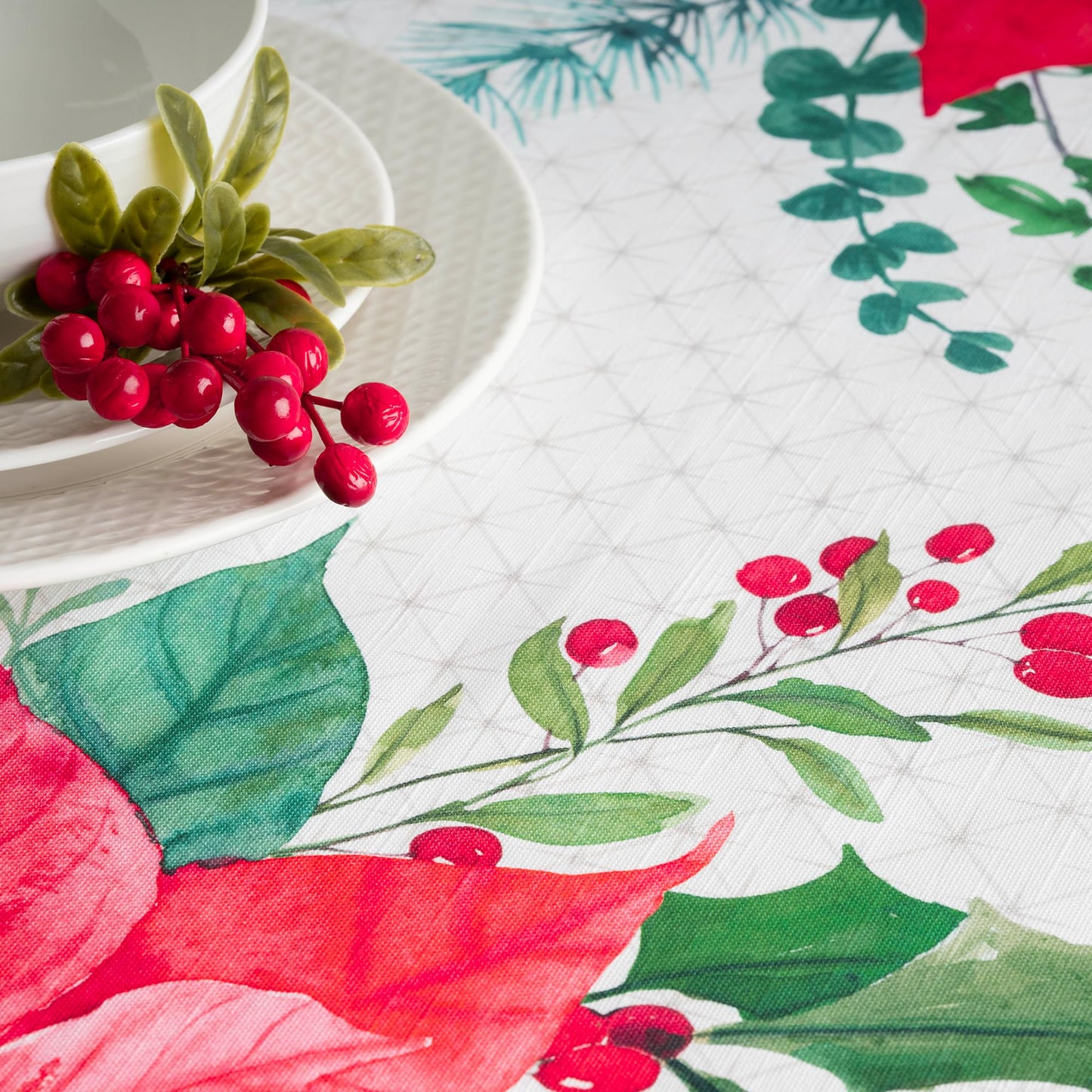 Maison d' Hermine Table Cloth Rectangle Table 100% Cotton 70 x 140 Inches Fall Tablecloth Reusable Everyday Use for Thanksgiving Christmas Decorations Dining Farmhouse Party (Poinsettia Christmas)