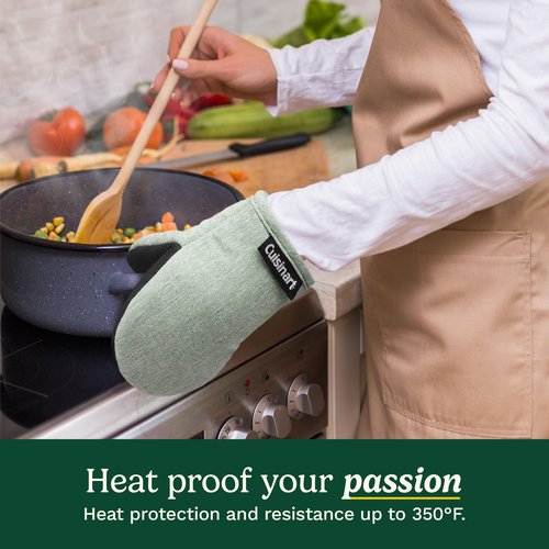 Cuisinart Mini Oven Mitts – 5.5” x 7” Heat-Resistant Kitchen Mitts for Oven with Non-Slip Neoprene Palm, Cotton Filling, and Fabric Loop – Durable Oven Mitt Set for Cooking & Baking (Chambray)