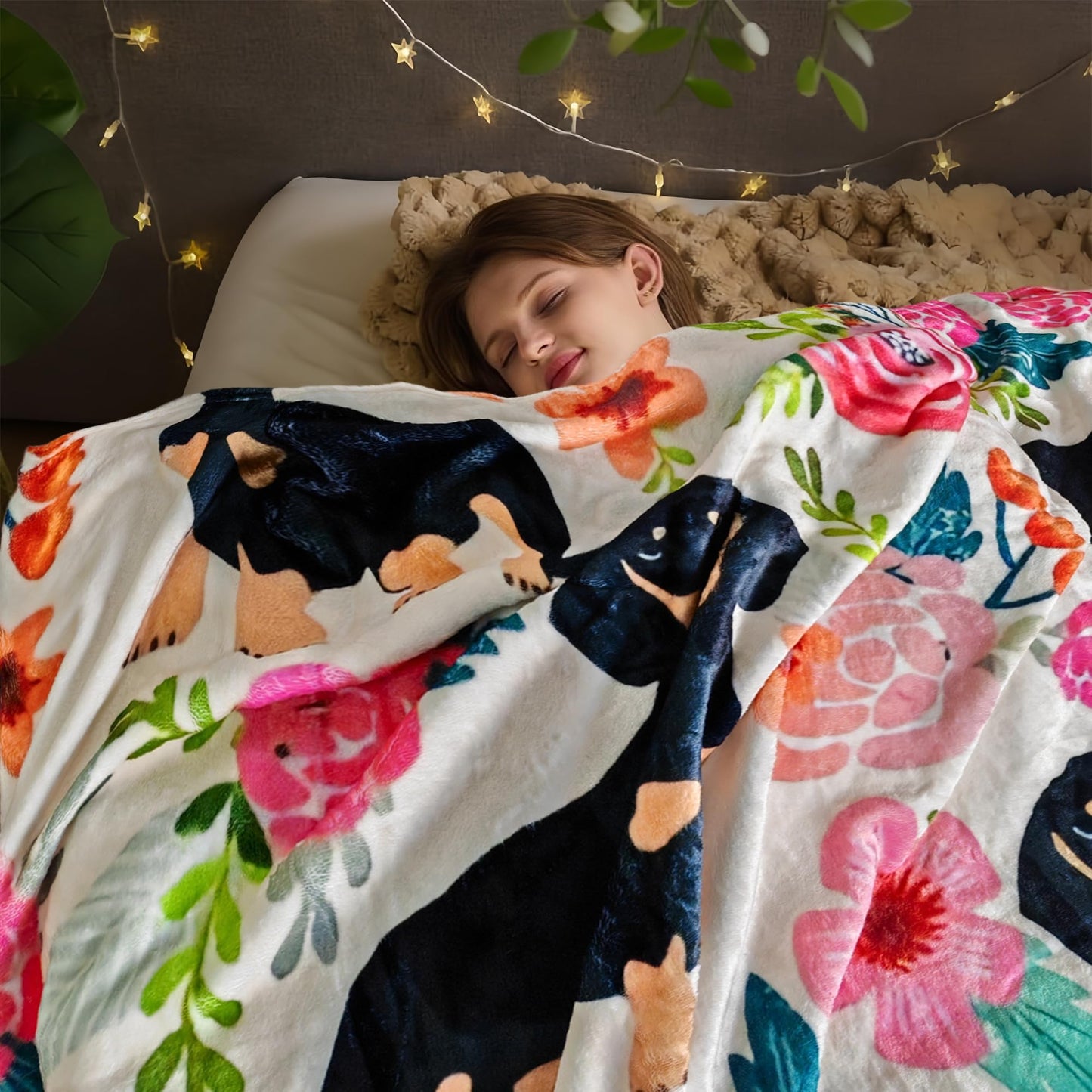 Koesnbre Cute Dachshund Blanket for Women Girls Kids Adults 50" x 60", Dog Flannel Throw for Sofa Couch Bed Living Room, Gifts for Animal Lovers