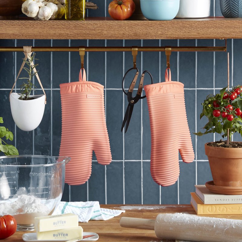 KITCHENAID Ribbed Soft Silicone Oven Mitt 2-Pack Set, 7.5"x13", Bird of Paradise