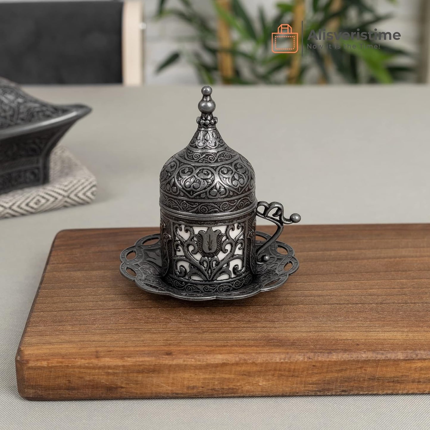Alisveristime Authentic Turkish Coffee Cup Set: Zamak & Porcelain, Tulip Motifs (Set of 2) (Lale) (Gold)