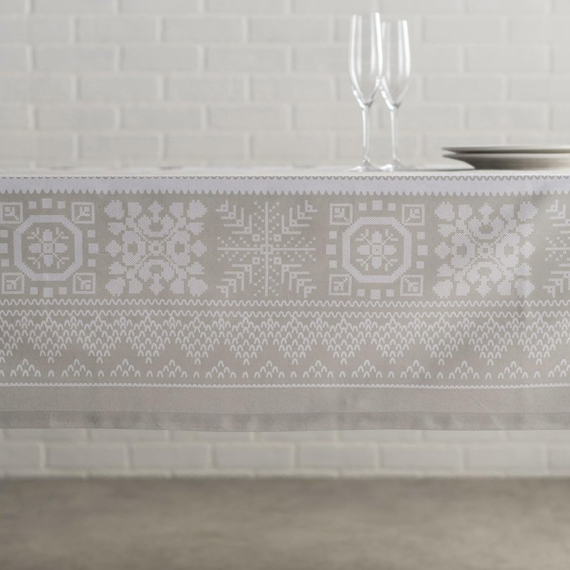 Maison d' Hermine Table Cloth Rectangle Table 100% Cotton 60 x 90 Inches Fall Tablecloth Reusable Everyday Use for Thanksgiving Christmas Decorations Dining Farmhouse Party (Cozy Christmas)